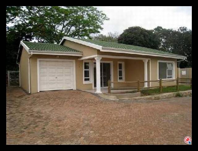 2 BEDROOM SIMPLEX FOR SALE IN UVONGO